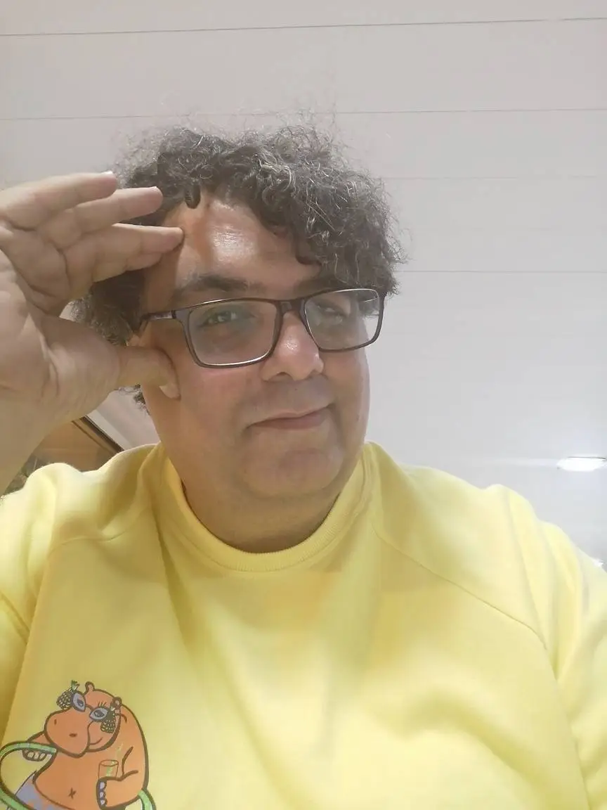 رمان تن های خاموش